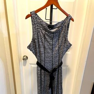 Voir Voir Black and White Patterned Sleeveless Belted Dress